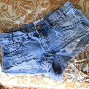 One Teaspoon Trash Whores short